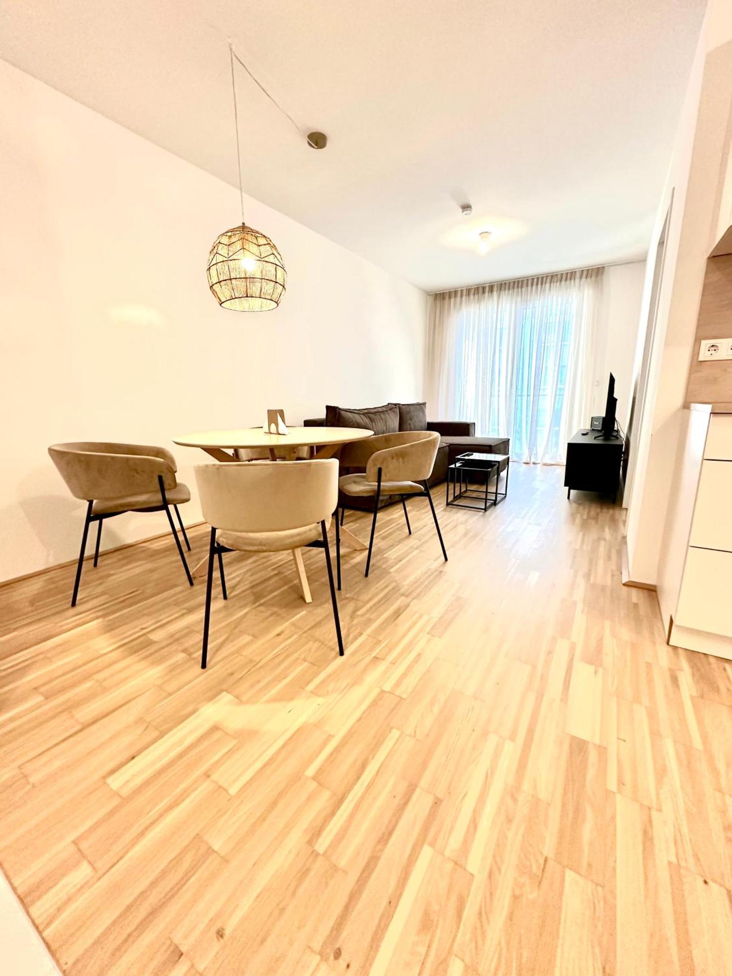 Coho City Apartments Mit Hauseigener Tiefgarage Bécs Kültér fotó