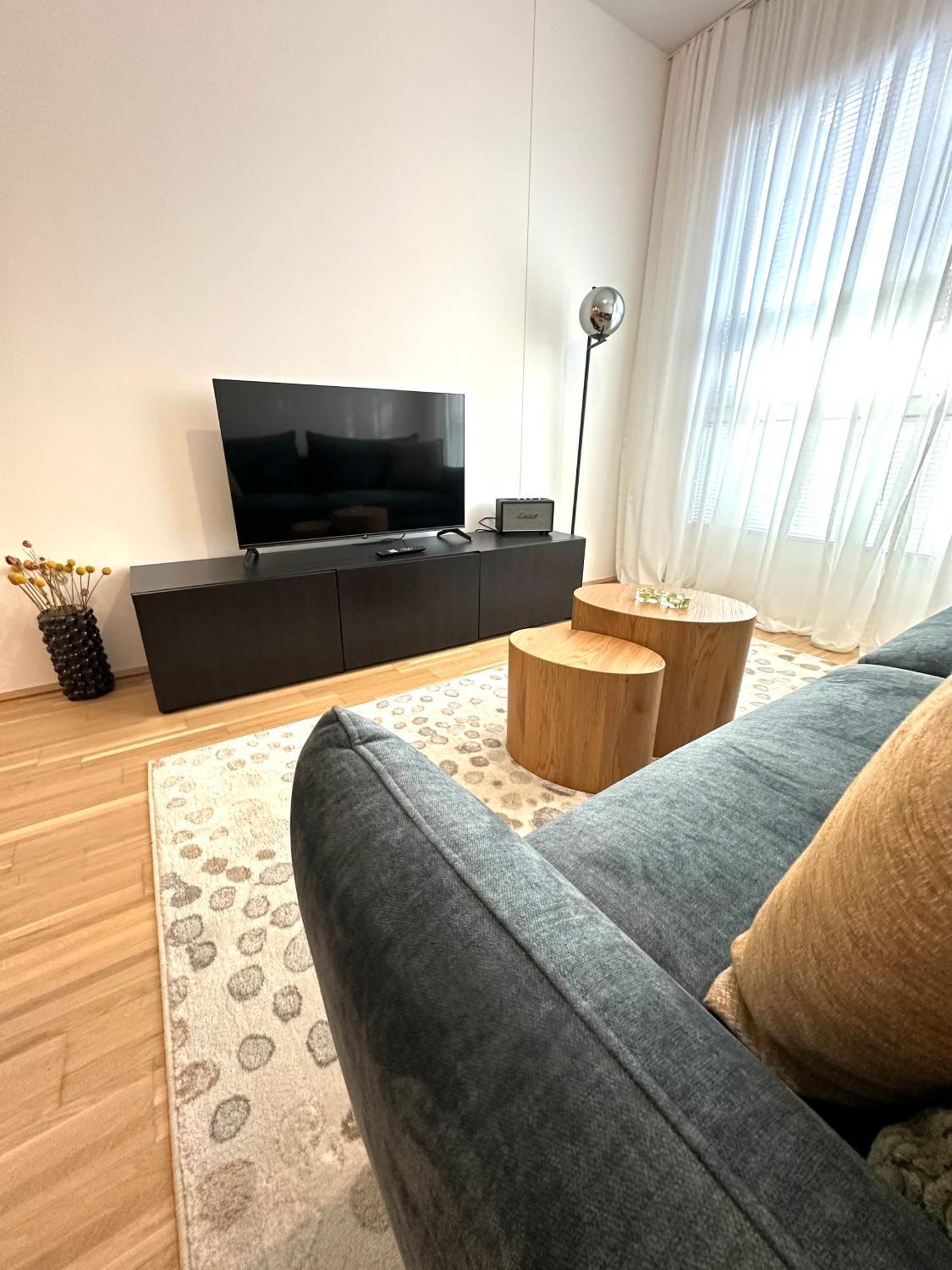 Coho City Apartments Mit Hauseigener Tiefgarage Bécs Kültér fotó
