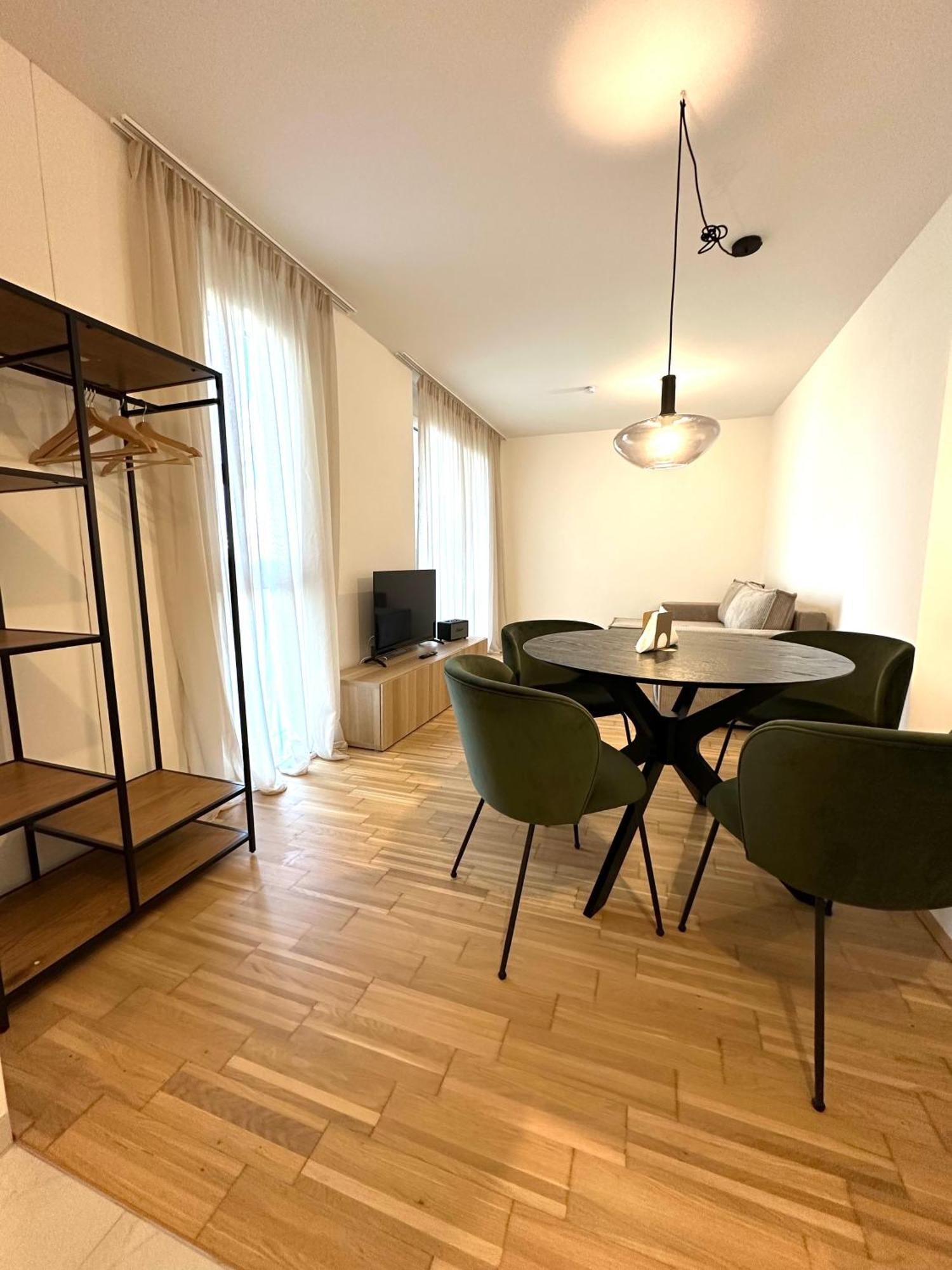 Coho City Apartments Mit Hauseigener Tiefgarage Bécs Kültér fotó