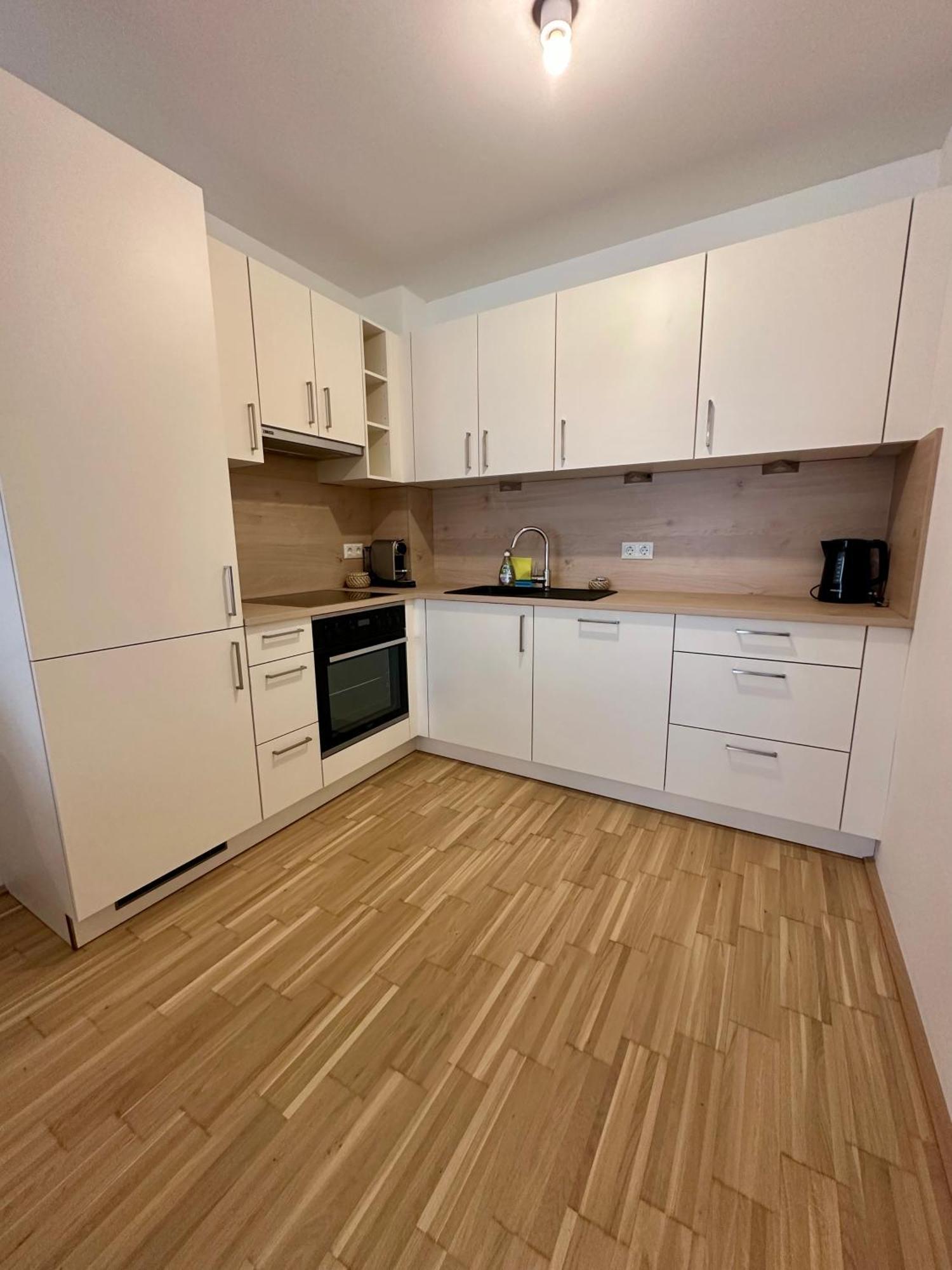 Coho City Apartments Mit Hauseigener Tiefgarage Bécs Kültér fotó